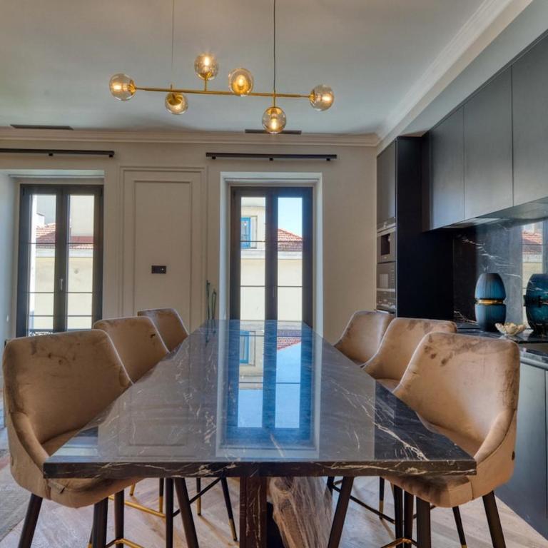 Luxurious 4-Bedroom Apartment - Cannes Center - Appartement - 10