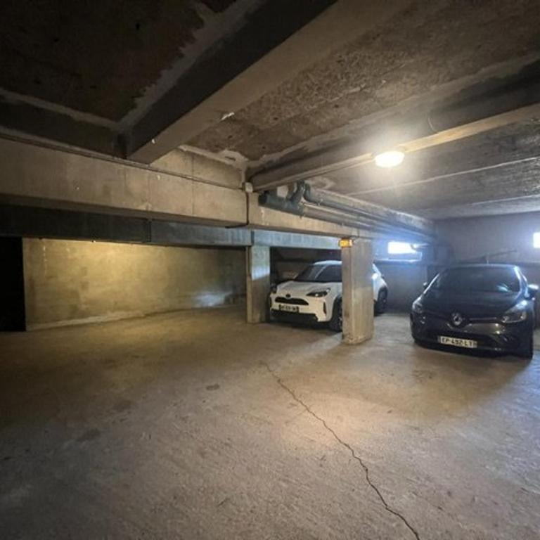 Appartement moderne, terrasse, parking - 4 pers. - FR-1-703-233 - Appartement - 17