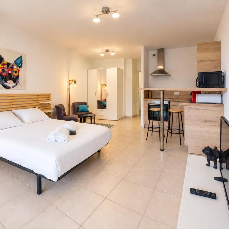 Peaceful studio swimming pool near Menton - Apartment - 2