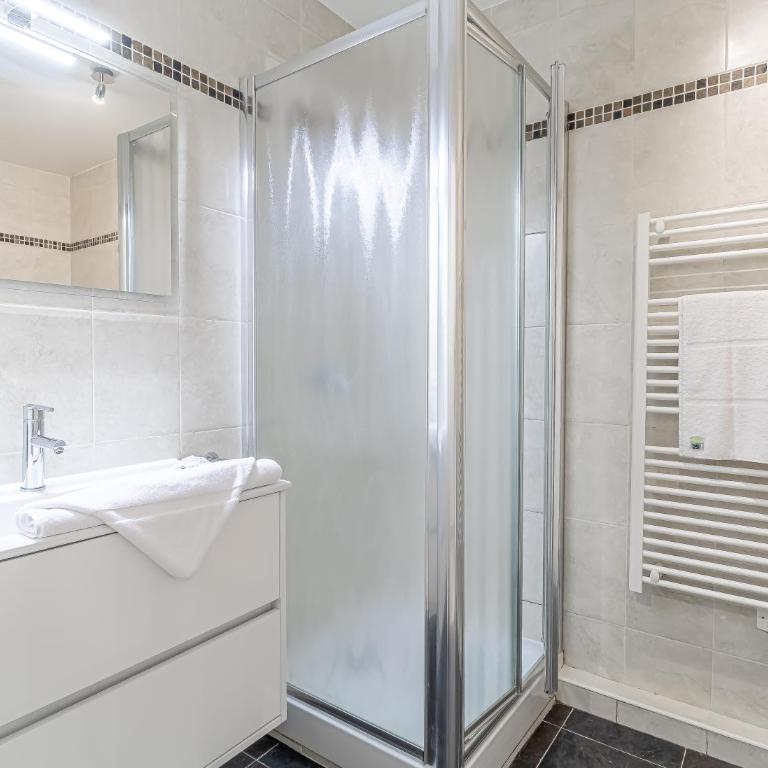 Peaceful studio swimming pool near Menton - Apartment - 8