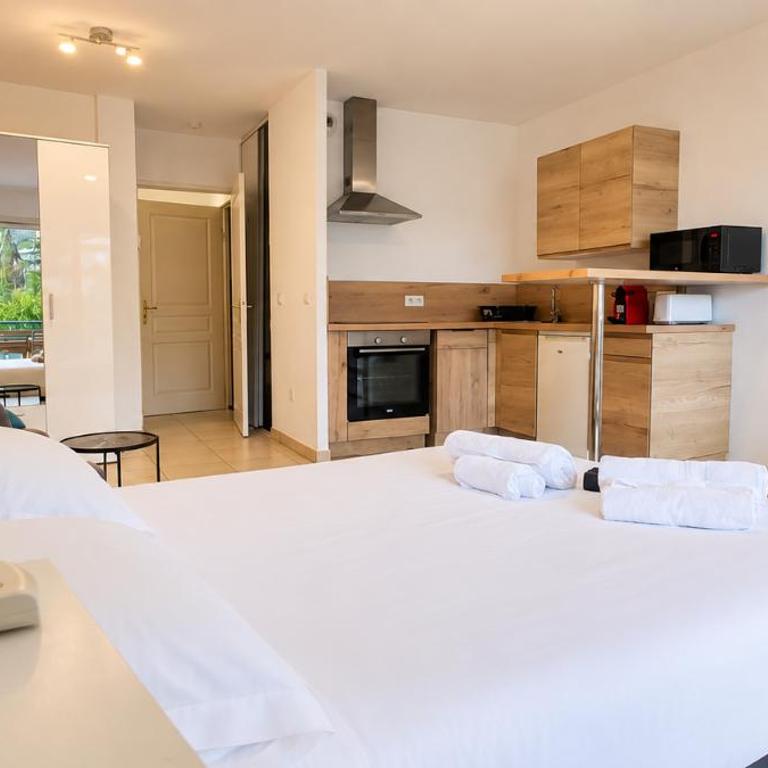 Peaceful studio swimming pool near Menton - Apartment - 6