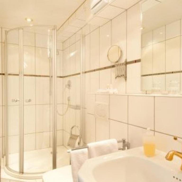 Der Malerwinkl - Alpenhotel - Deluxe Doppelzimmer - 8