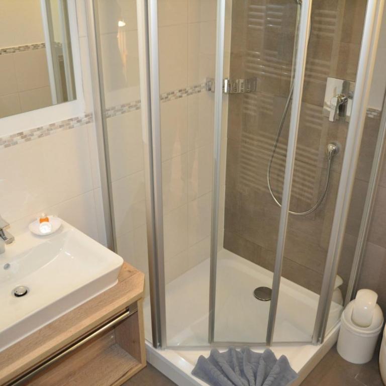 Der Malerwinkl - Alpenhotel - Einzelzimmer mit Balkon - 5
