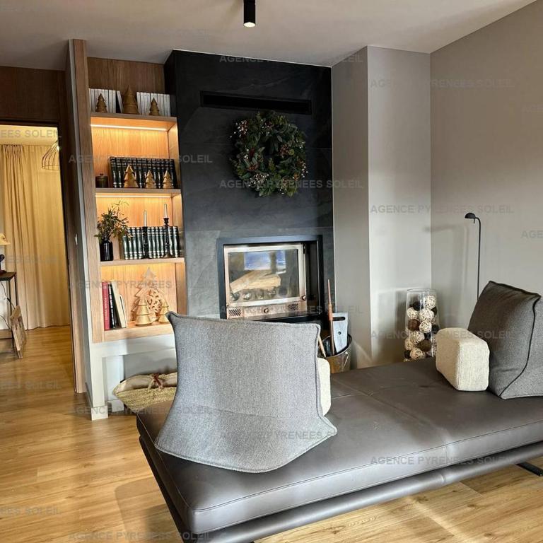 Appartement standing, vue lac/montagne - 10 pers. - Maison 5 Chambres - 2