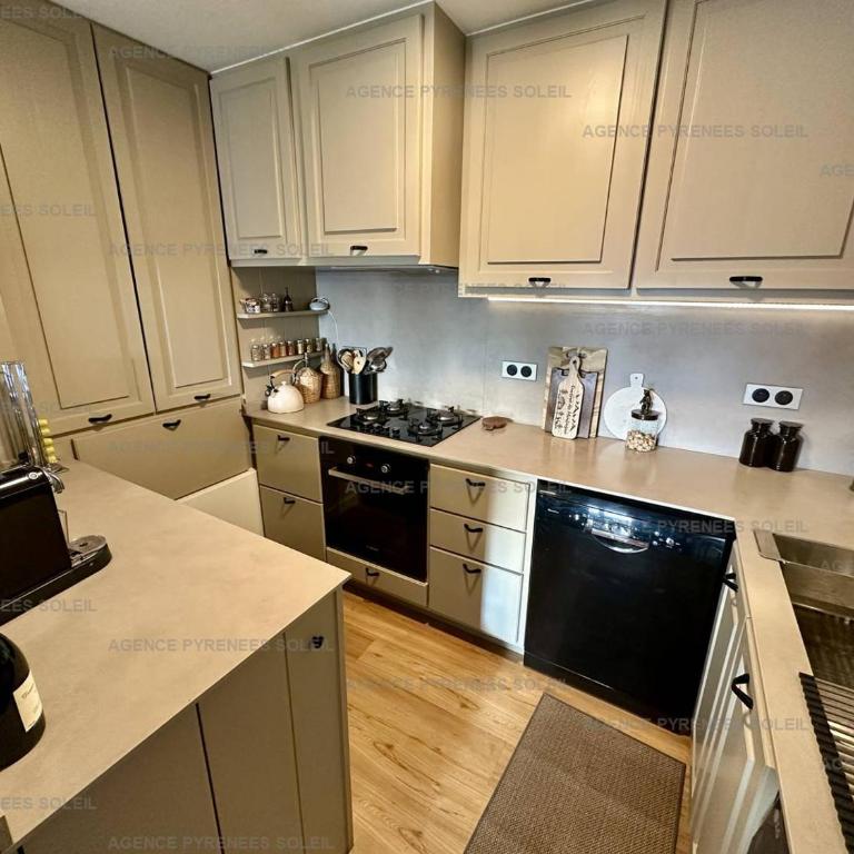 Appartement standing, vue lac/montagne - 10 pers. - Maison 5 Chambres - 5