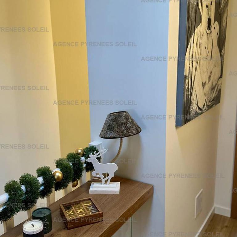 Appartement standing, vue lac/montagne - 10 pers. - Maison 5 Chambres - 12