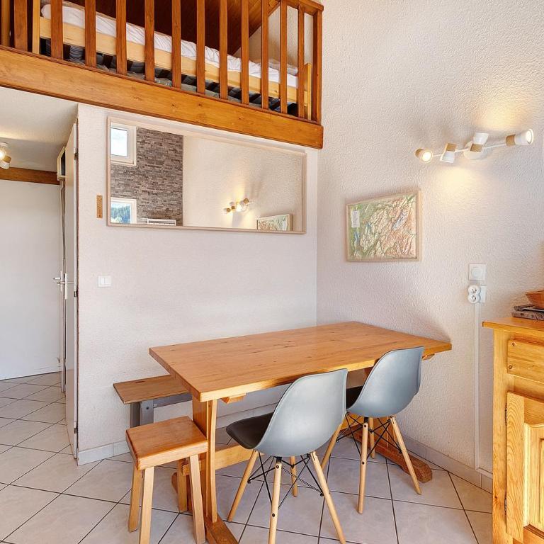 Les Ormes-Duplex Manigod-La Clusaz - Appartement 3 Chambres Premium avec Balcon - 12