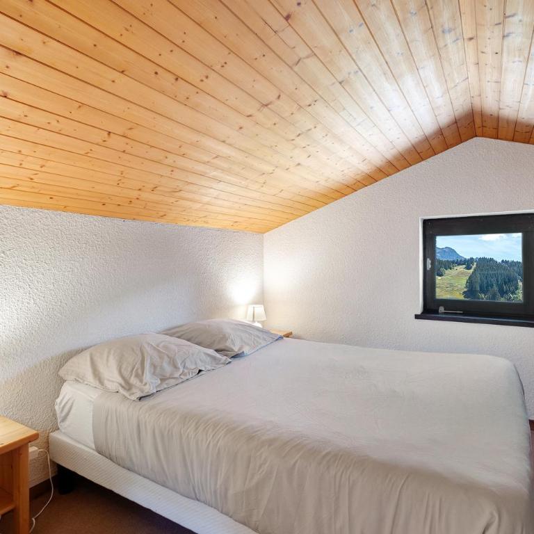 Les Ormes-Duplex Manigod-La Clusaz - Appartement 3 Chambres Premium avec Balcon - 16