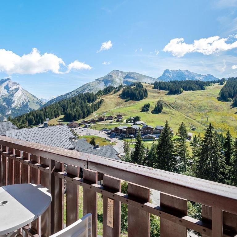Les Ormes-Duplex Manigod-La Clusaz - Appartement 3 Chambres Premium avec Balcon - 6