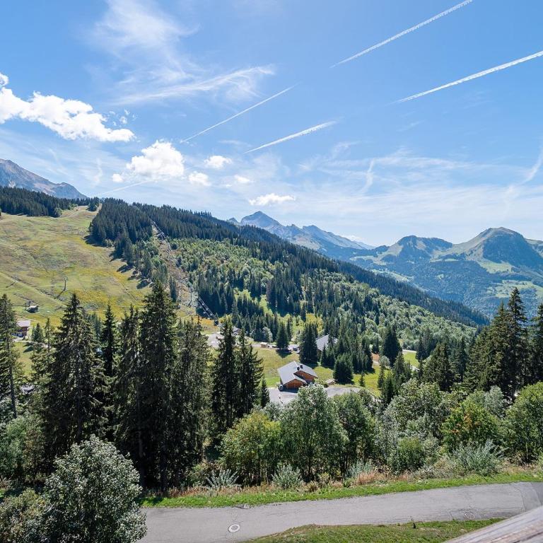 Les Ormes-Duplex Manigod-La Clusaz - Appartement 3 Chambres Premium avec Balcon - 7