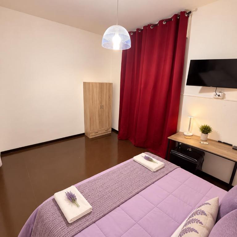 Sc Residence Parma - Camera Matrimoniale Standard con Bagno in Comune - 3