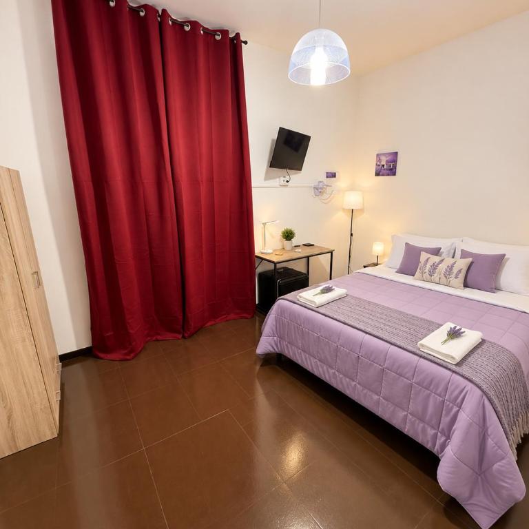 Sc Residence Parma - Camera Matrimoniale Standard con Bagno in Comune - 4