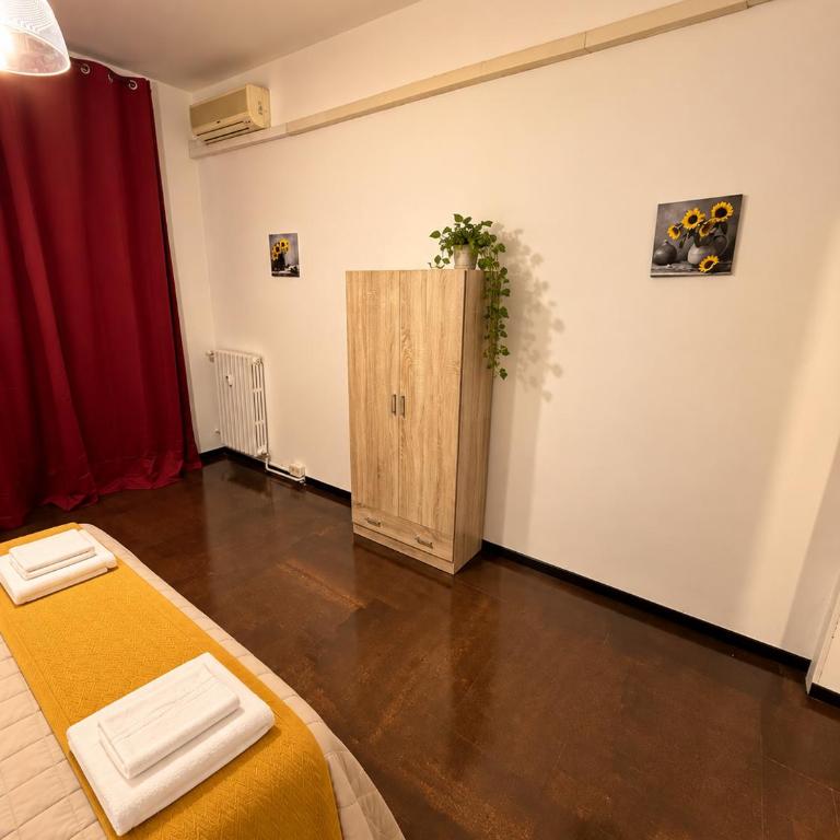 Sc Residence Parma - Camera Matrimoniale Standard con Bagno in Comune - 5