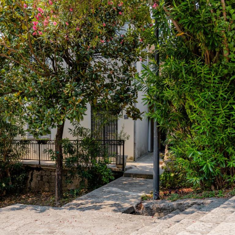 City Center Apartment-Old Town Terrace retreat - Studio with Balcony - 30