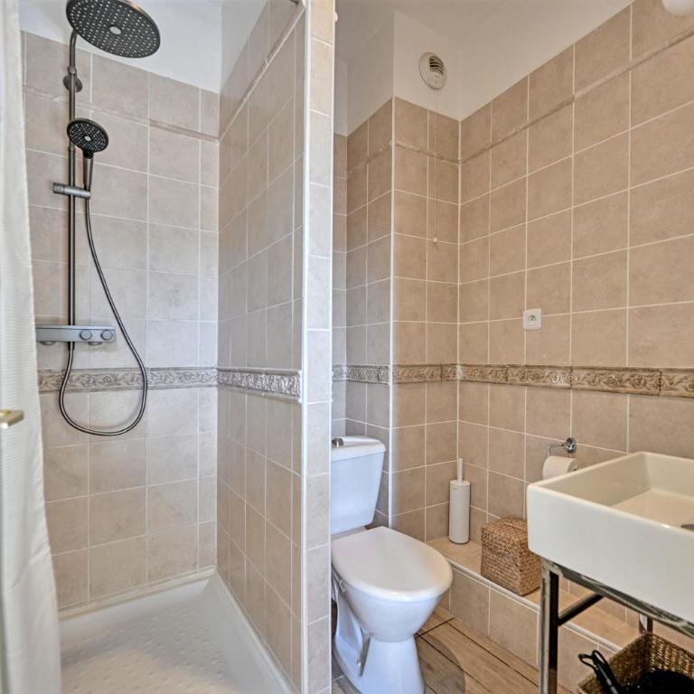 Au cœur des Papes, dans bâtisse de charme studios & appartements en cœur de ville - Appartement 1 Chambre - 6