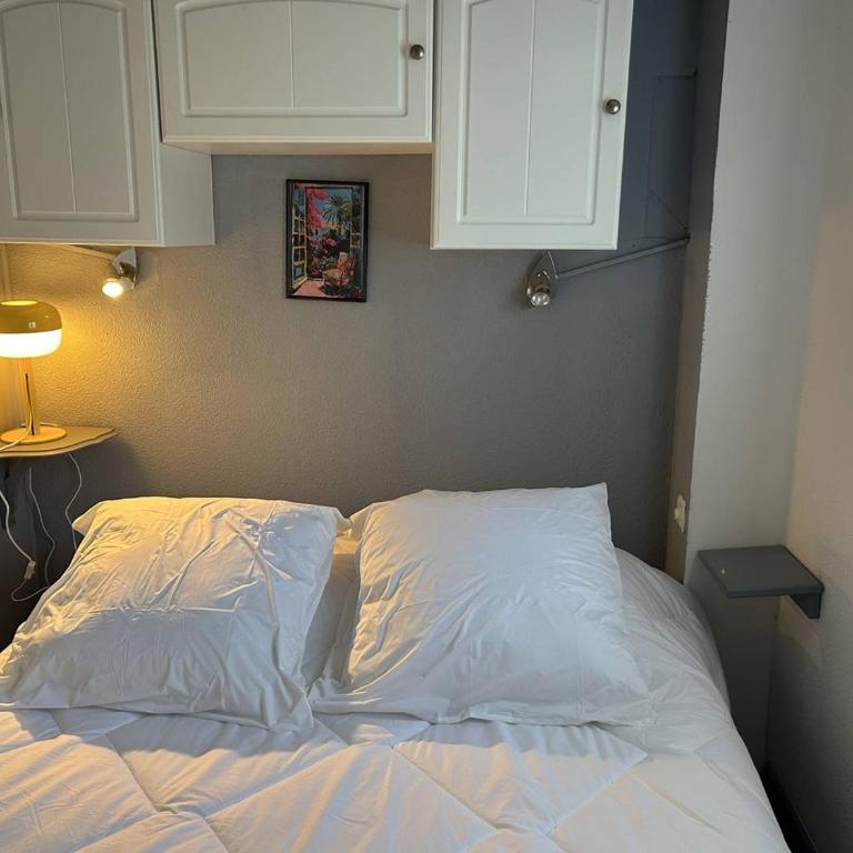 Mazet avec terrasse, climatisation, calme - Casa con 1 dormitorio - 10