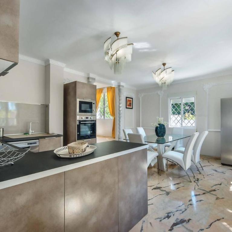 Elegant Classic Villa close to Nikki beach - Villa con piscina privada - 10