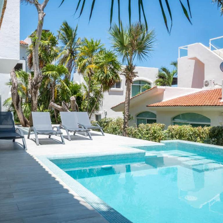 3BR Casa Matuk I Steps from Spectacular Beach I Private Pool - Vacation Home - 40