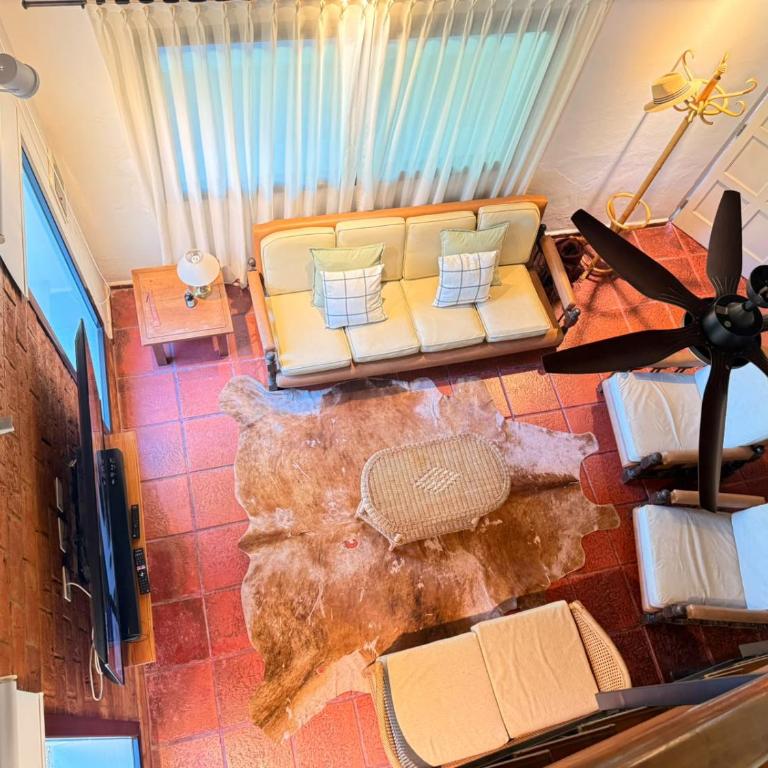 Chalet zona Norte con salida al lago "La Casona" - Casa Vacacional de 3 dormitorios - 2