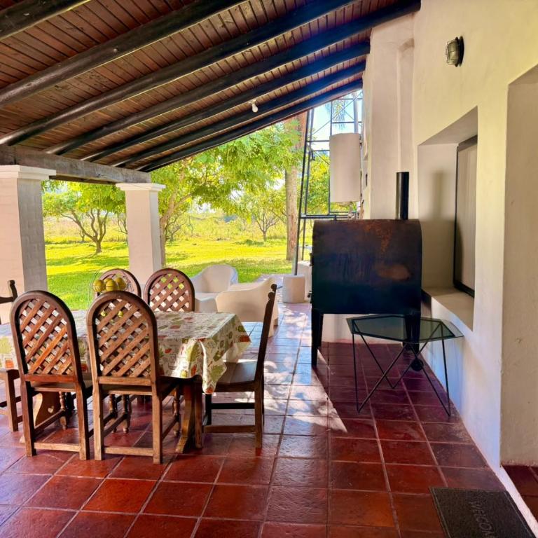 Chalet zona Norte con salida al lago "La Casona" - Casa Vacacional de 3 dormitorios - 73