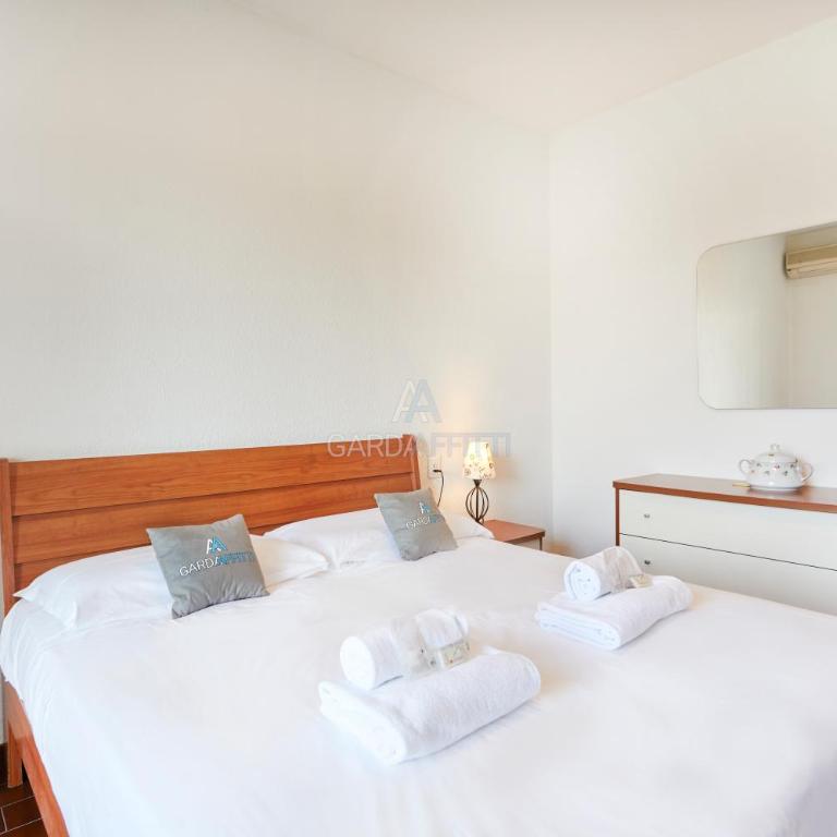 Villa Roma - Vista Lago e Relax tra Giardino e Terrazza - Appartamento su 2 Livelli - 24