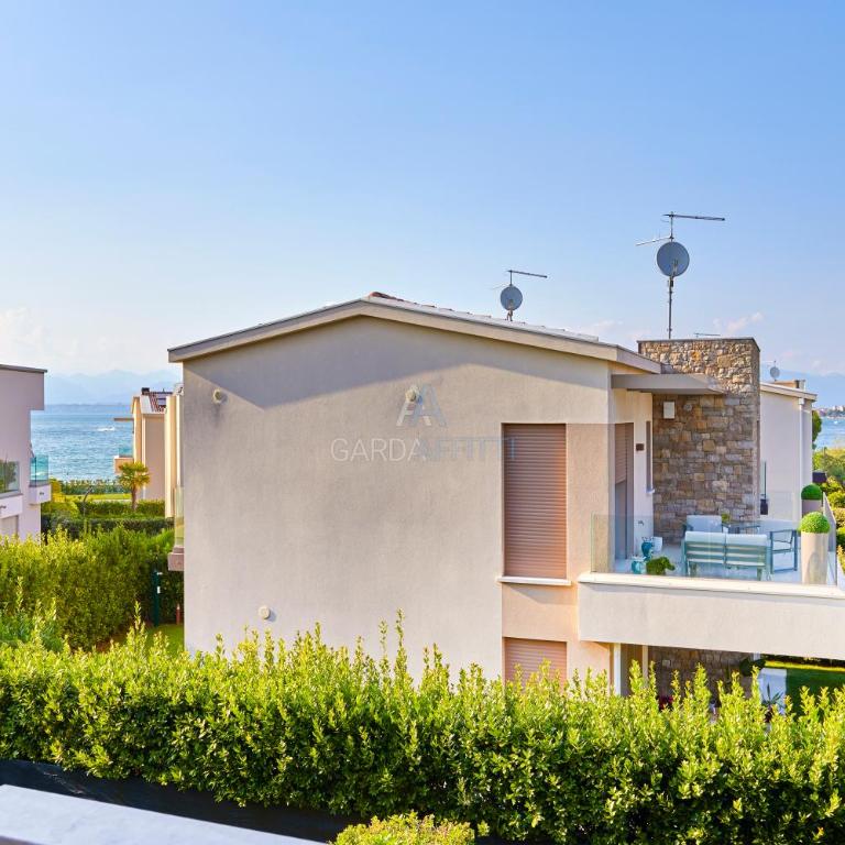 Villa Roma - Vista Lago e Relax tra Giardino e Terrazza - Appartamento su 2 Livelli - 26
