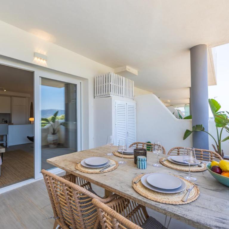 Cerca de la playa, piscina, terraza, vistas - Apartamento de 2 dormitorios con terraza - 1