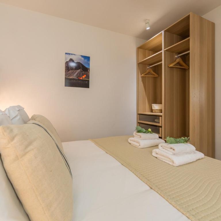 Cerca de la playa, piscina, terraza, vistas - Apartamento de 2 dormitorios con terraza - 42