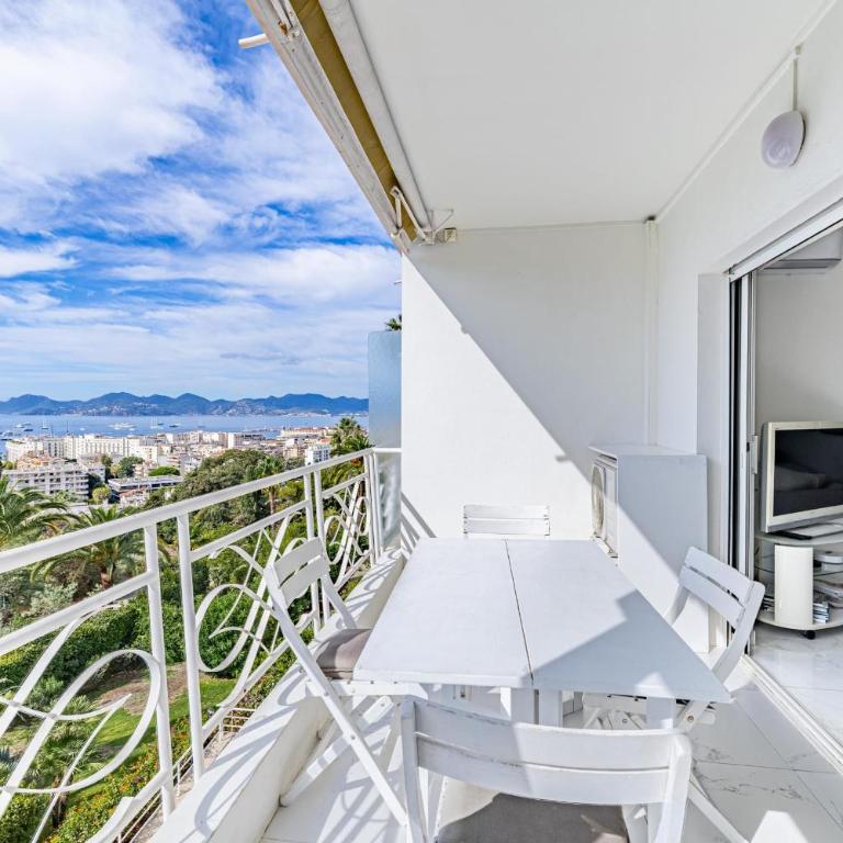 26 KOE - Beautiful Sea View Apartment with Parking - Appartement 2 Chambres - Vue sur Mer - 4