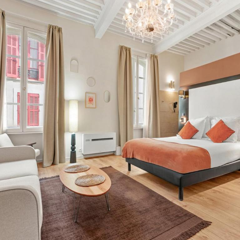 Marquis de la Baume - Chambre Lit Queen-Size Prestige - 6