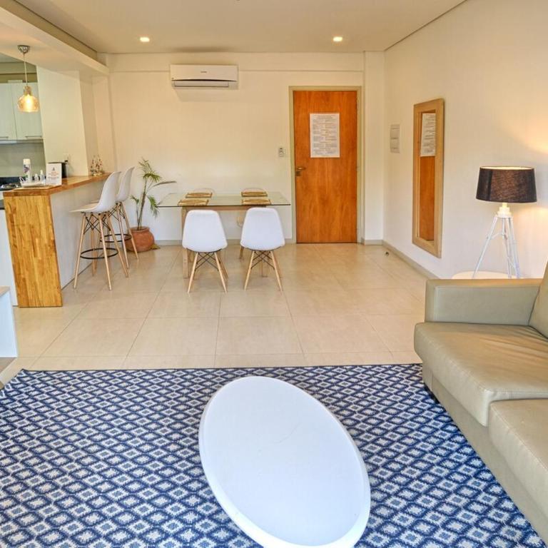 N1A1 - Work and Comfort with Pool and City Views - Apartment - 3