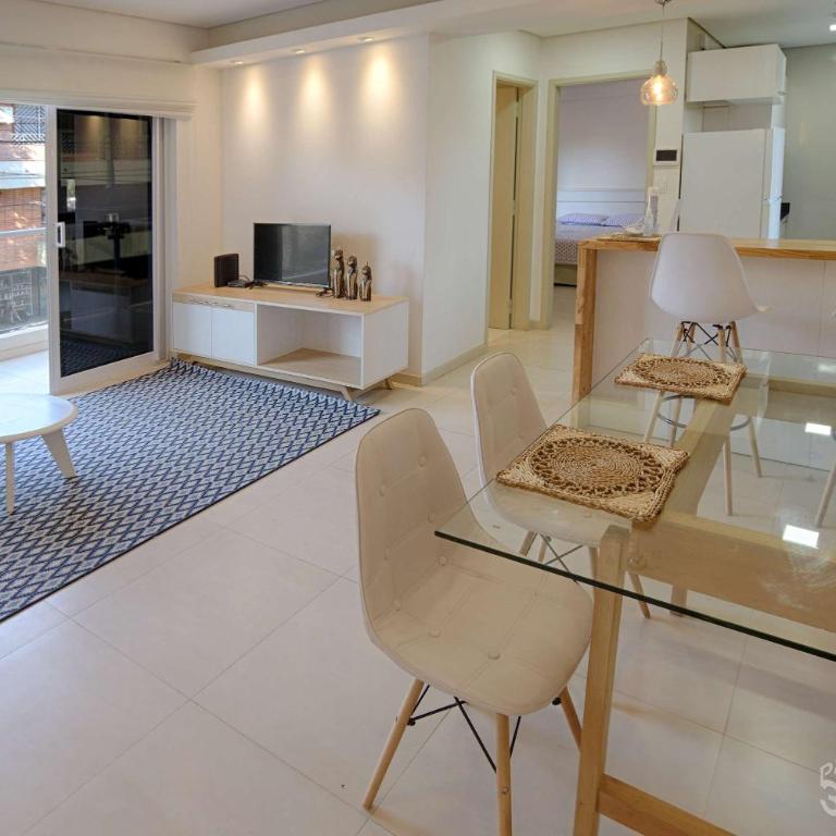 N1A1 - Work and Comfort with Pool and City Views - Apartment - 2
