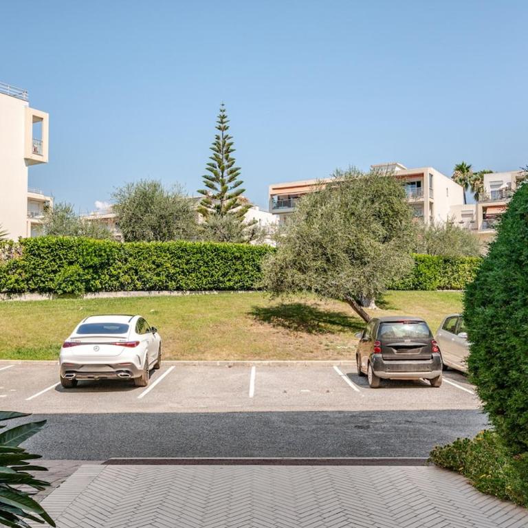 Renovated apartment in Les Belles Terres - sea view - Appartement 2 Chambres - 27