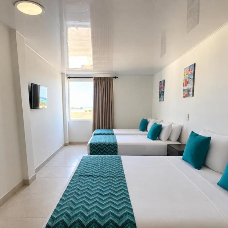 Hotel Tower by On vacation - Habitación Cuádruple Superior - 2