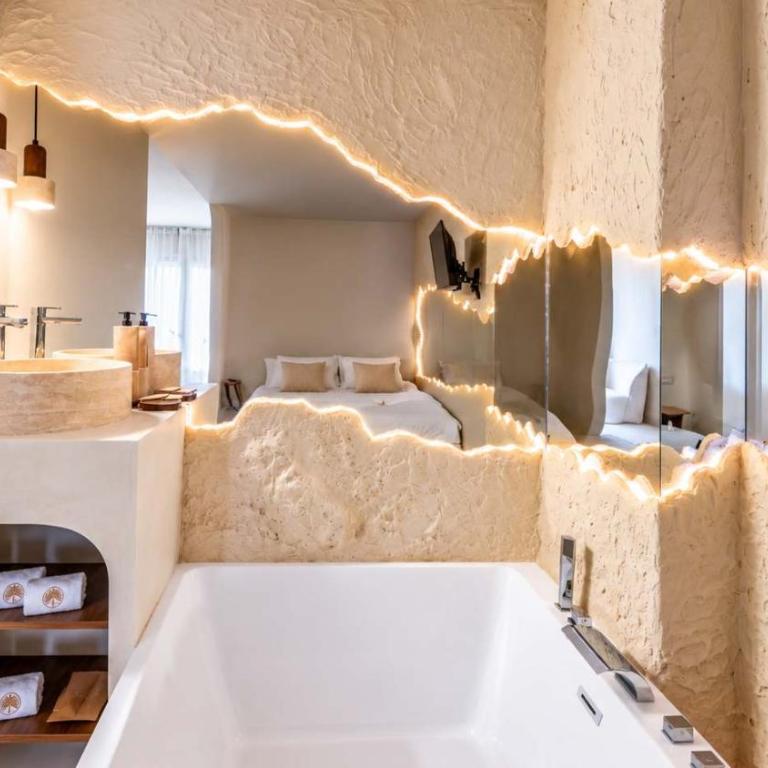 L'Odyssée # Love Suite - Proche Croisette et Centre - Baignoire Duo - Apartamento - 22