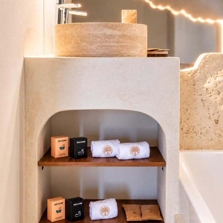 L'Odyssée # Love Suite - Proche Croisette et Centre - Baignoire Duo - Apartamento - 24