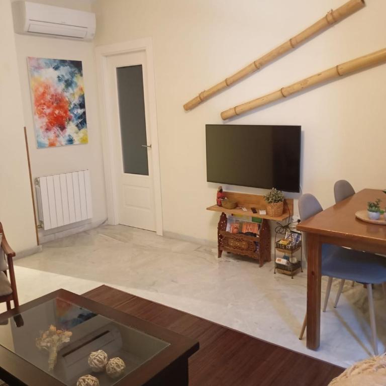 Centro ciudad y parking - Appartamento con 2 Camere da Letto - 10
