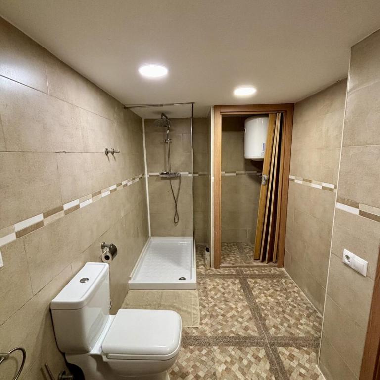 Espacioso bajo en casco histórico - Apartamento de 3 dormitorios - 12