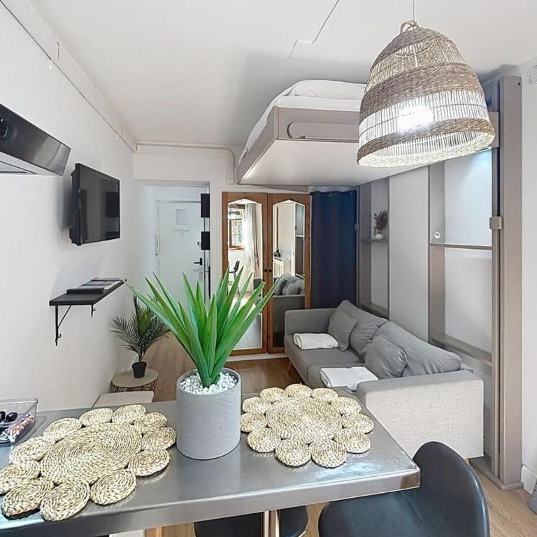 16 LYS - Lovely studio for two 10 minutes from the Croisette - Appartement - Rez-de-Chaussée - 6
