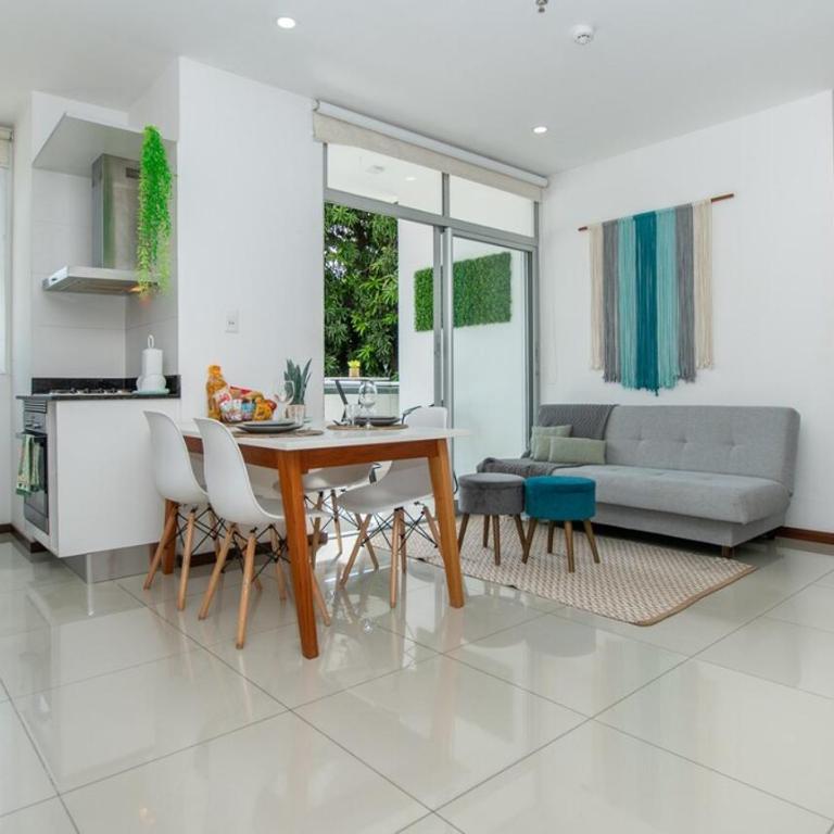 Modern 1BR Villa Morra with Balcony BBQ & Parking - Apartment - 1
