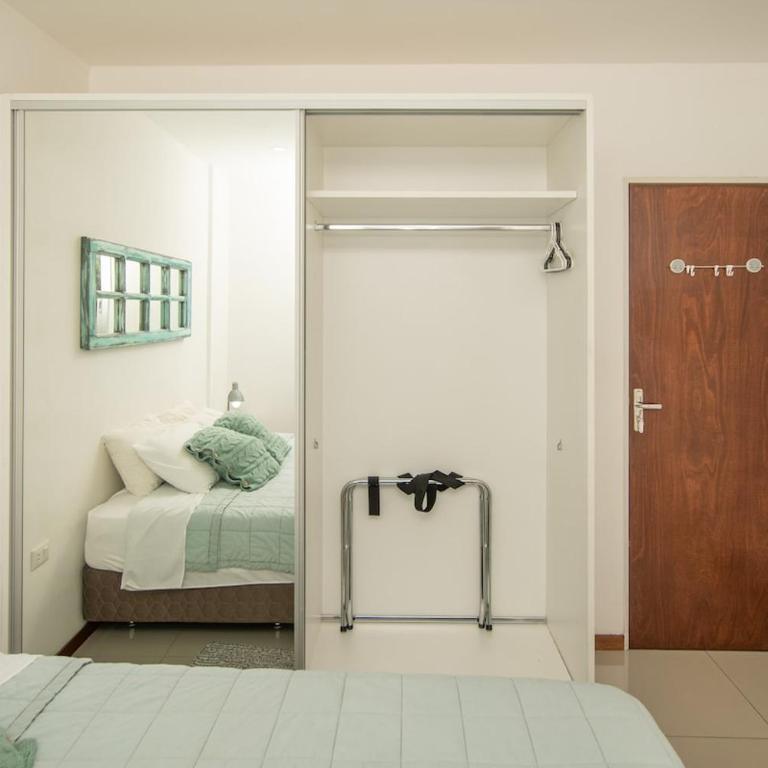 Modern 1BR Villa Morra with Balcony BBQ & Parking - Apartment - 12