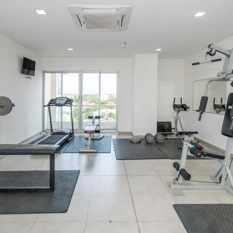 Modern 1BR Villa Morra with Balcony BBQ & Parking - Apartment - 51