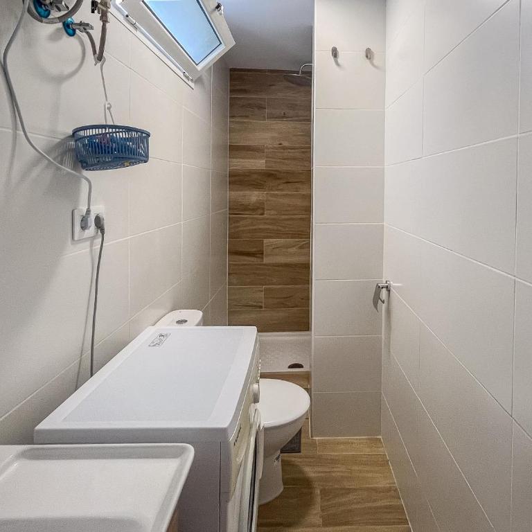 Cozy Studio Las Canteras - 2 min walk to Beach - Studio Deluxe - 8
