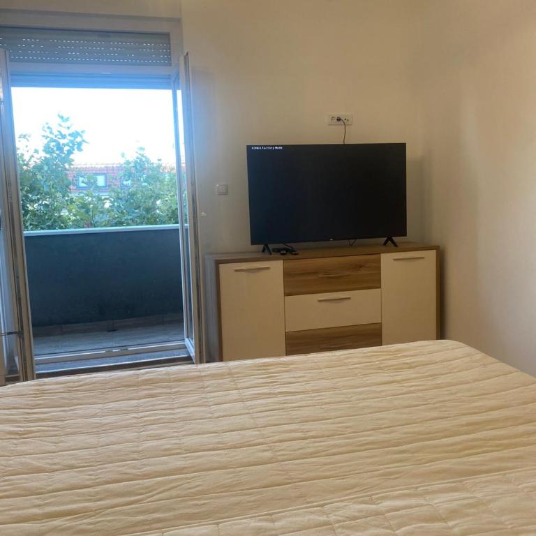 Oktobar - Apartment mit 1 Schlafzimmer - 4