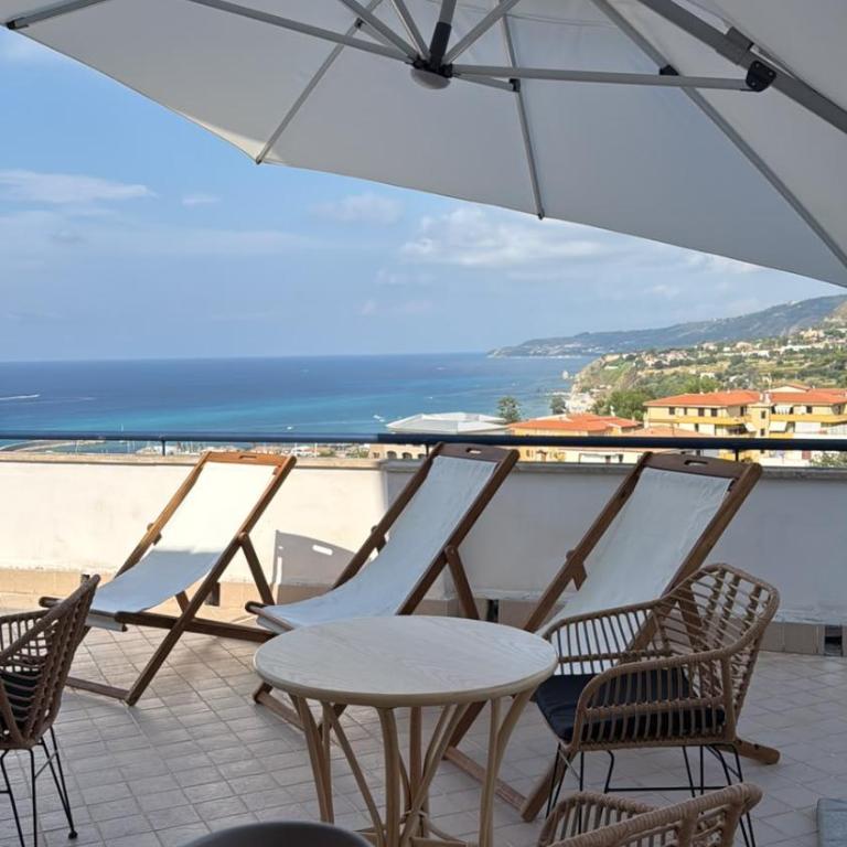 Emmesse rooms & infinite blue - Camera King con Vista Mare - 3