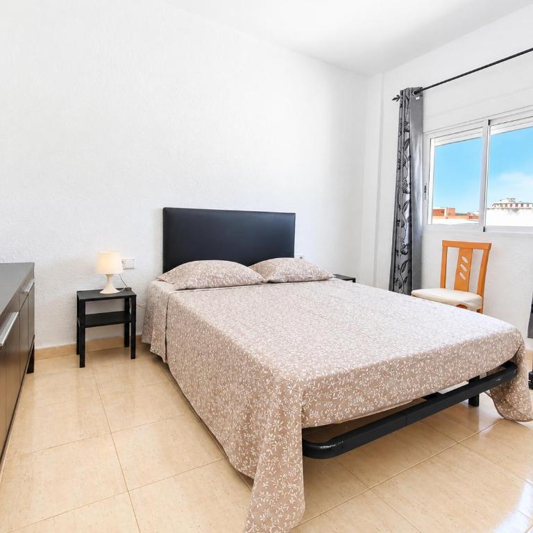 Apartamento junto a la playa de la Malvarrosa en Valencia, hasta 5 huespedes - Two-Bedroom Apartment - 7
