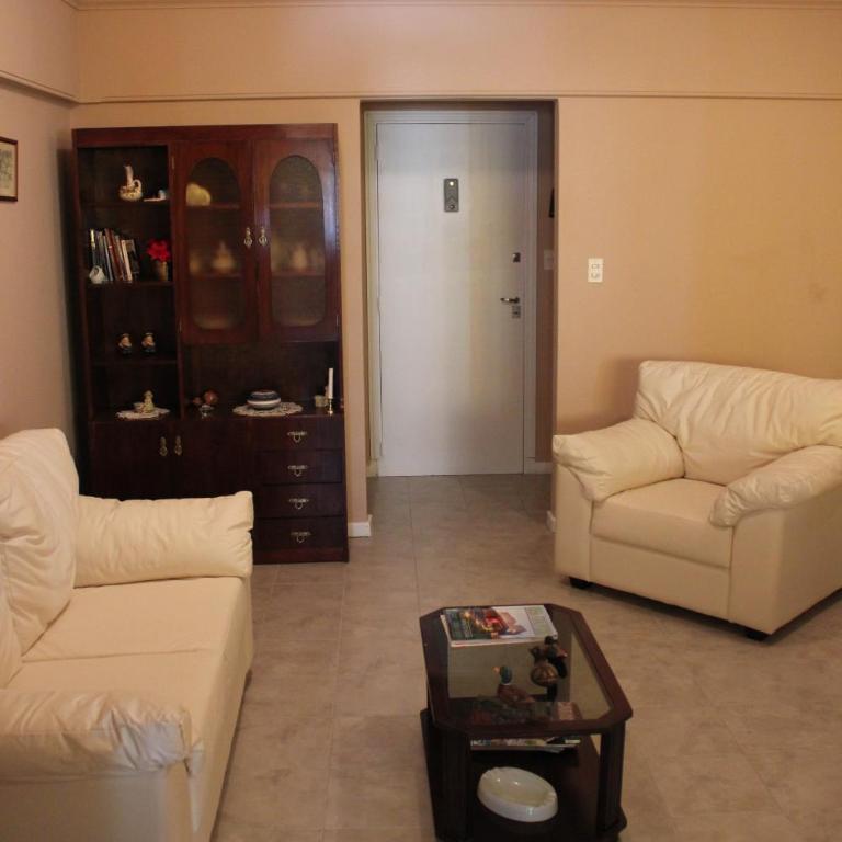 Depto Miramar sobre la peatonal - Two-Bedroom Apartment - 9