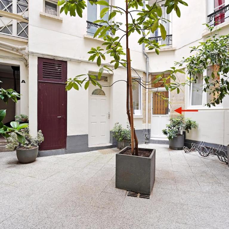 Appartement haut de gamme avec 2 salles de bains et climatisation au cœur du Marais - Apartment - 12