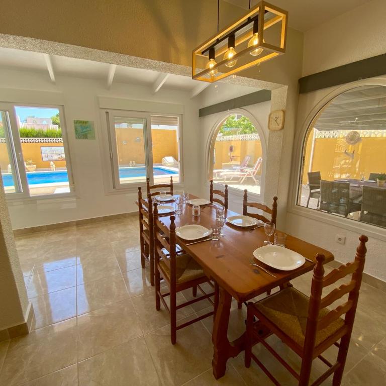 Villa Florida Familie Villa met groot privézwembad - Villa with Private Pool - 34