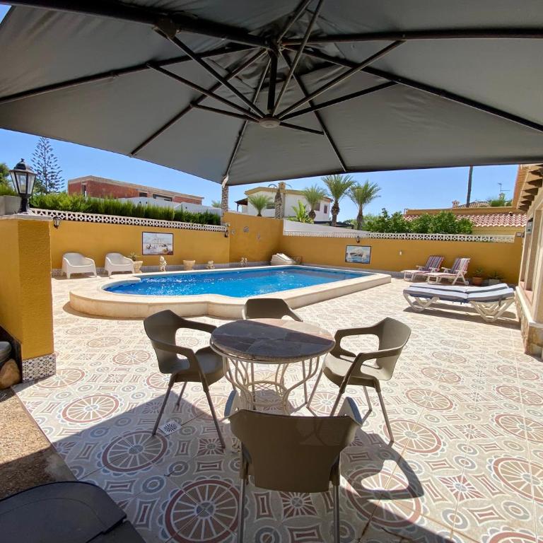 Villa Florida Familie Villa met groot privézwembad - Villa with Private Pool - 5